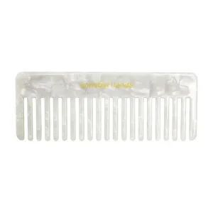 Tamed Comb - Rectangle - Pearl